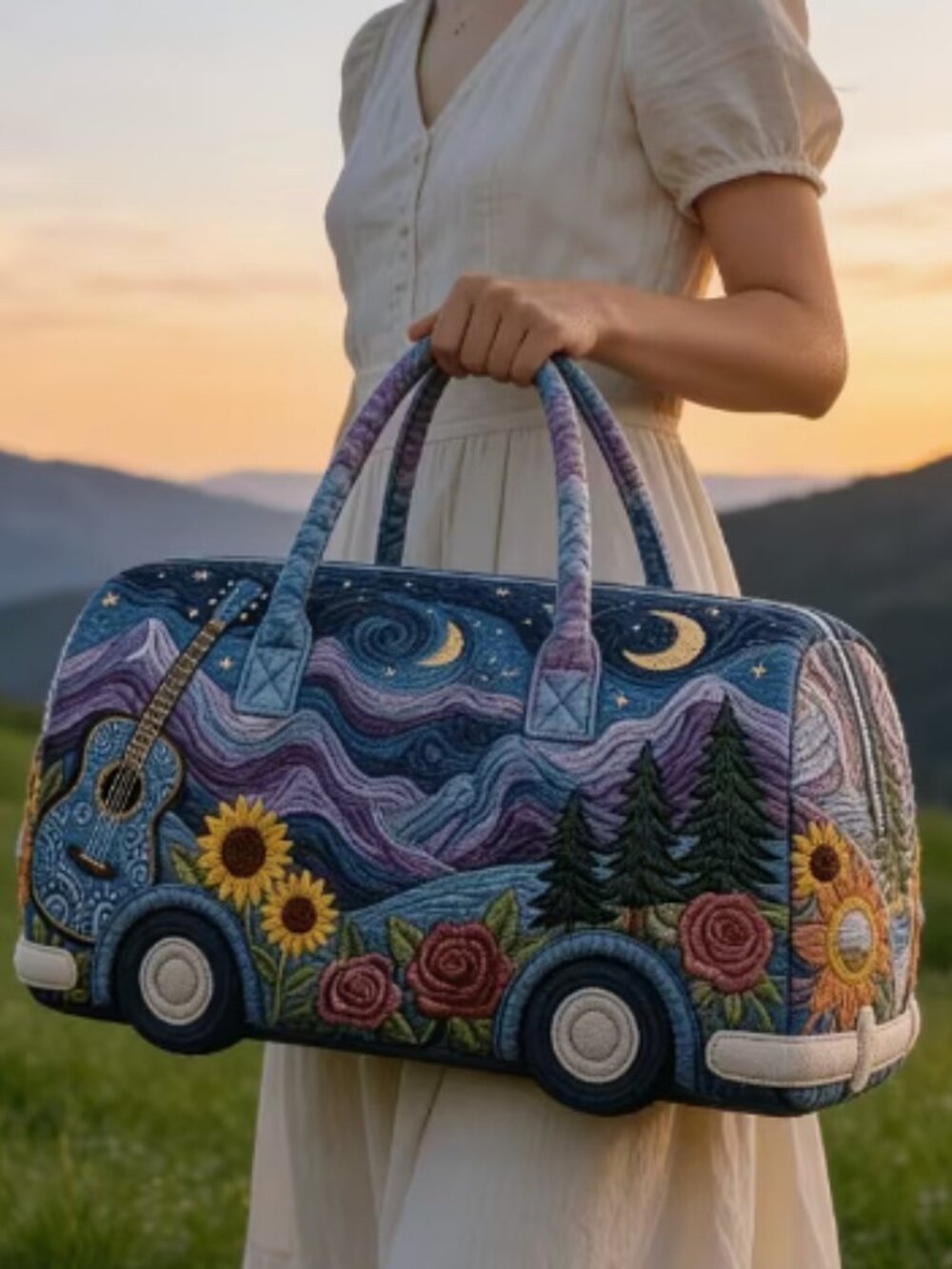 NWT Retro Theme Fabric Travel Tote/Duffle - Picture 1 of 2